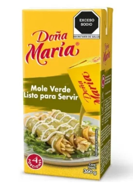 Seasoning mole ready to serve green mole