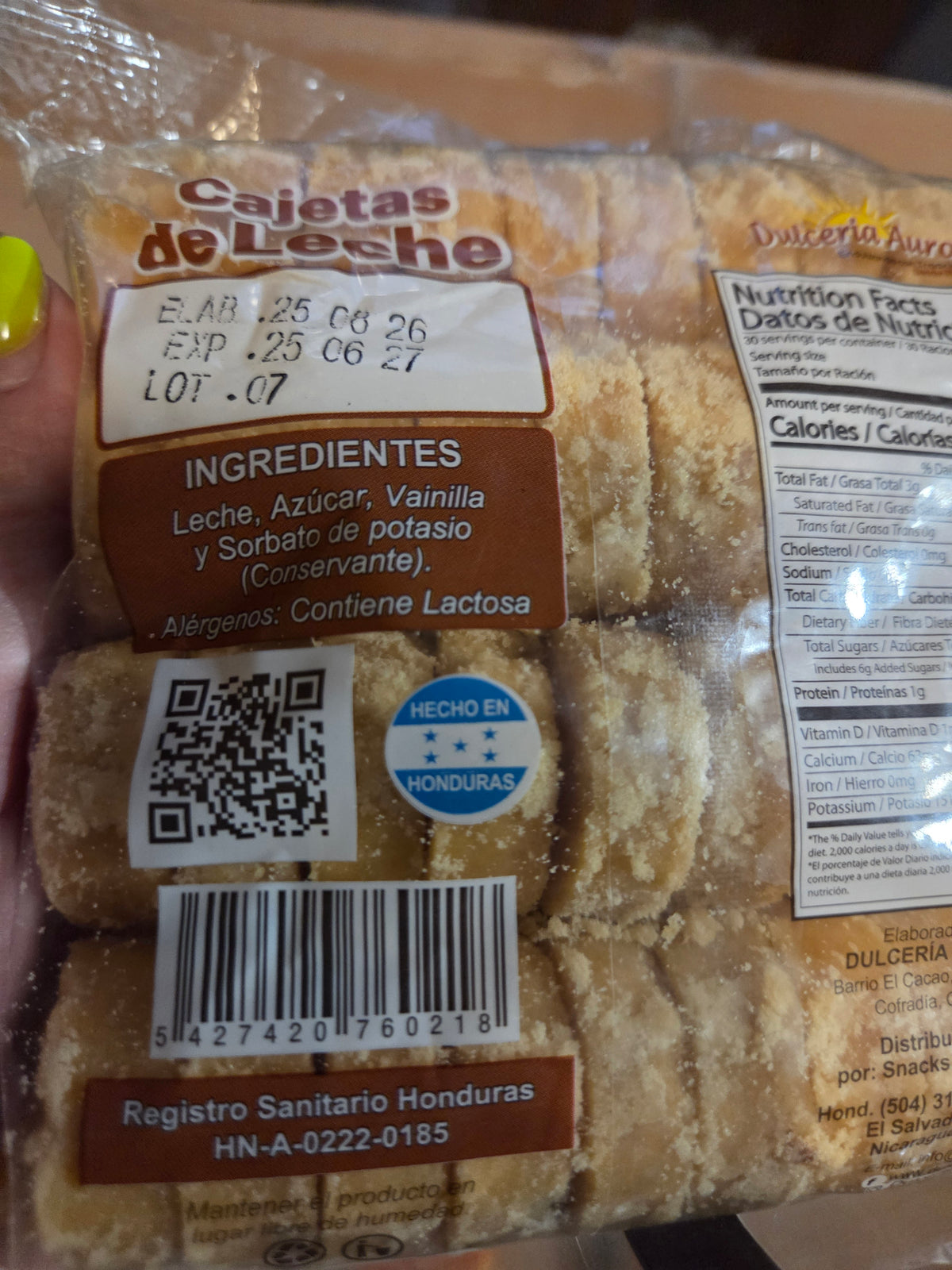 Sweet | Traditional candy  | Cajeta de leche | Canillitas de leche | Libra